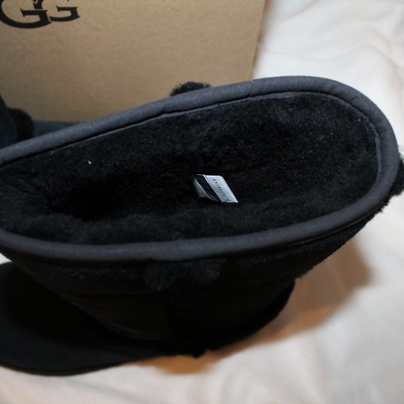 NIB UGG HADLEY YOUTH 4 5 WOMEN'S 6 7 TALL SUEDE SHEARLING BOOTS BLACK - Picture 4 of 7